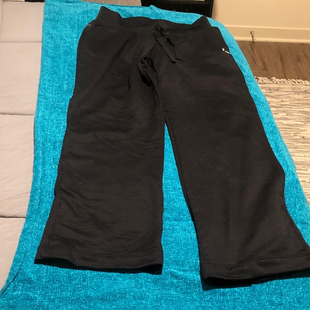 Black Under Armour Drawstring Sweatpants